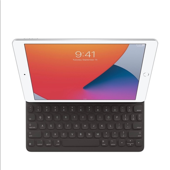 Apple Smart Keyboard 8th Generation - Picture 3 of 3